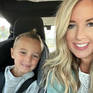 Meet your Posher, Natalie